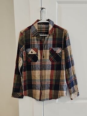 NWT Big KID Plaid Button-Up Shirt in Multicolor With Sample Tag